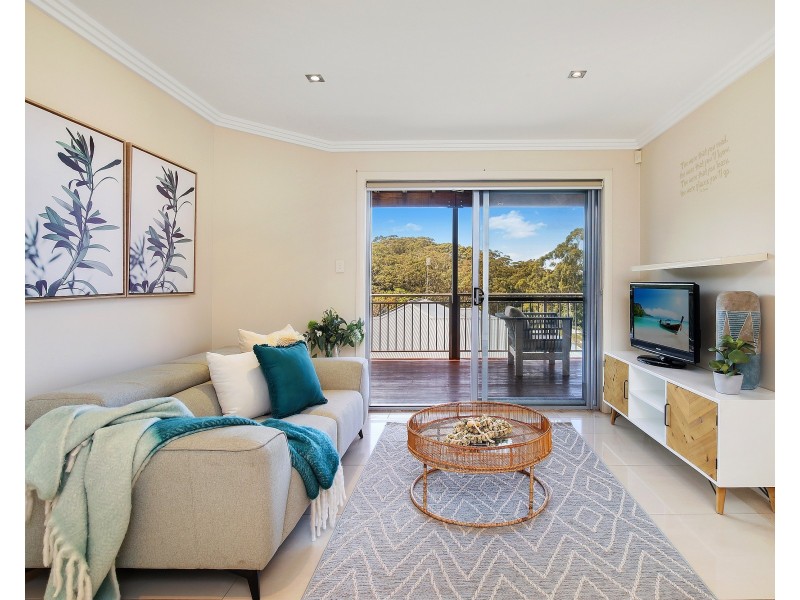 66 Robinia Parade, Springfield NSW 2250