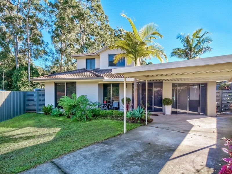 6 Kareel Close, Erina NSW 2250