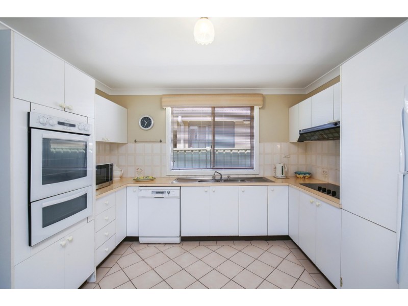 12 Nautilus Cresent, St Huberts Island NSW 2257