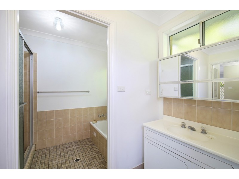 12 Nautilus Cresent, St Huberts Island NSW 2257