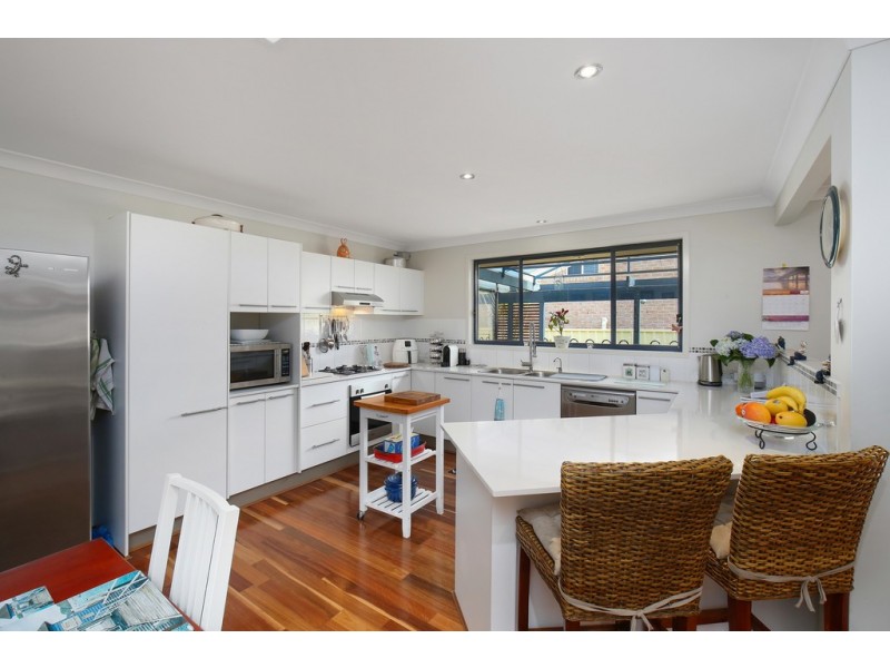 82A Coolawin Circle, Narara NSW 2250