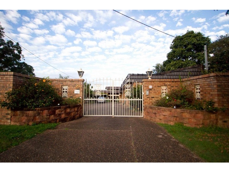 23 Albany Street, Point Frederick NSW 2250