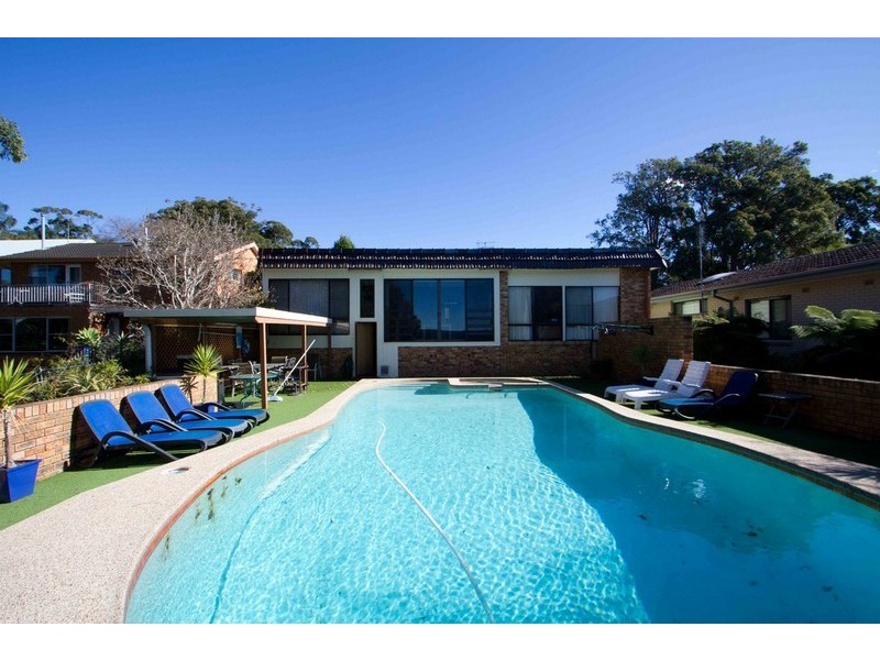 23 Albany Street, Point Frederick NSW 2250