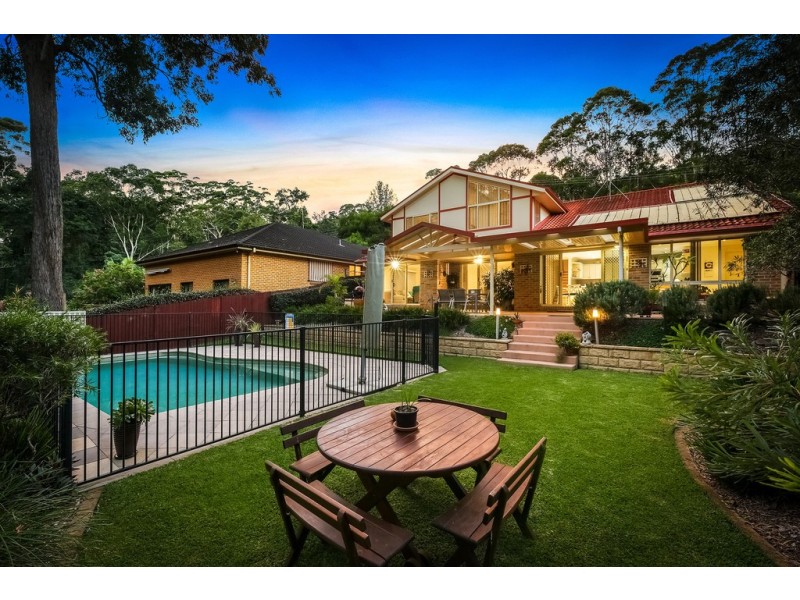 8 Willdenow Road, Avoca Beach NSW 2251