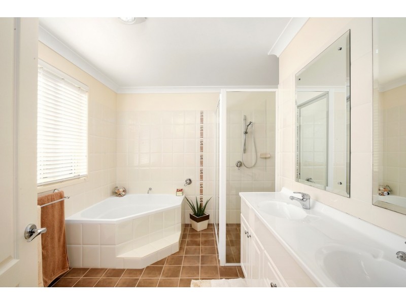 8 Willdenow Road, Avoca Beach NSW 2251