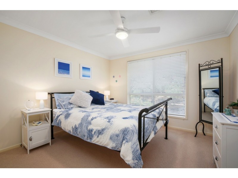 8 Willdenow Road, Avoca Beach NSW 2251