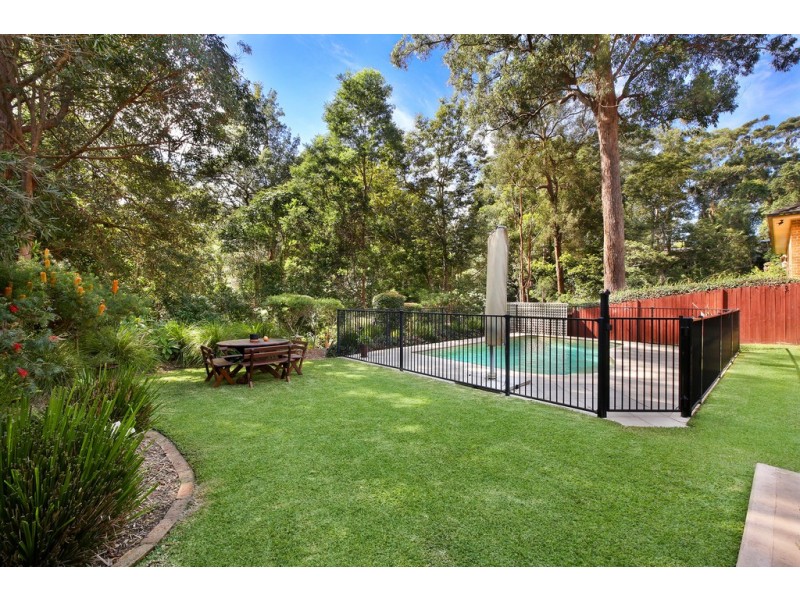 8 Willdenow Road, Avoca Beach NSW 2251