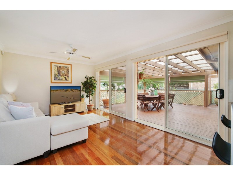 18 Beveridge Drive, Green Point NSW 2251