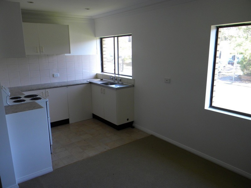 6/33 York Street, East Gosford NSW 2250