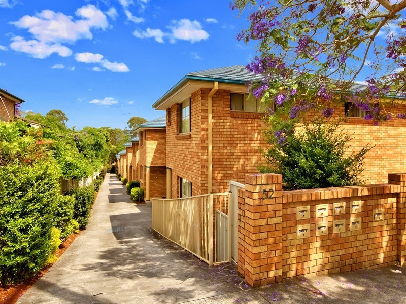 8/52 Frederick Street, Point Frederick NSW 2250