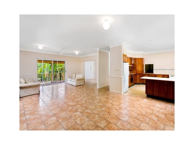 1/136 Oak Road, Matcham NSW 2250