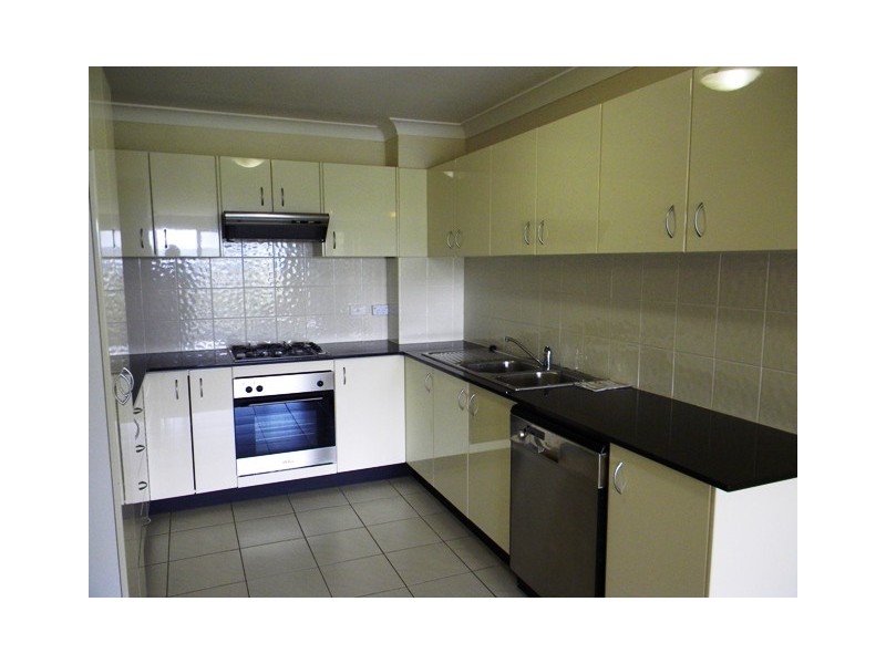 24/14-16 Margin Street, Gosford NSW 2250