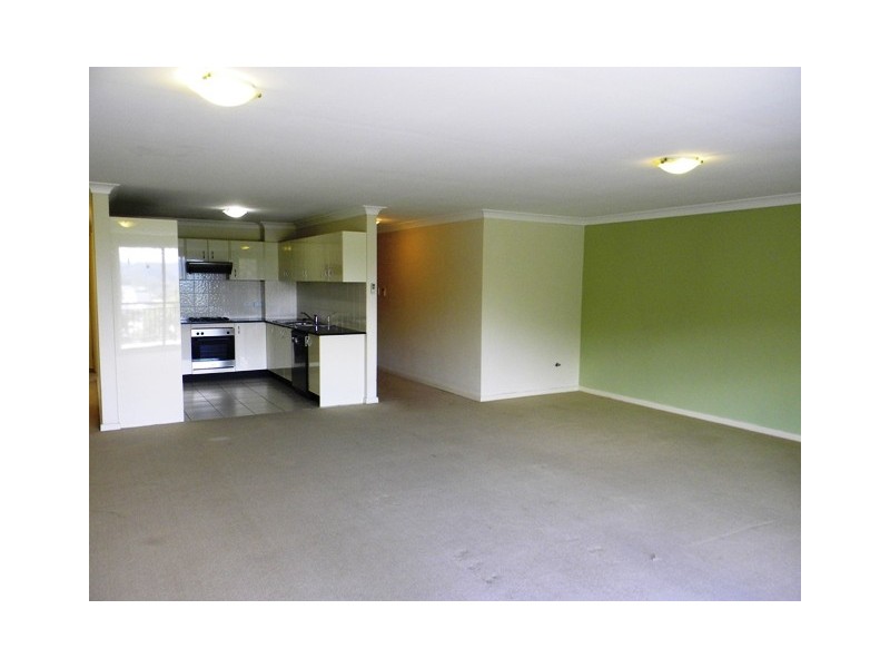 24/14-16 Margin Street, Gosford NSW 2250