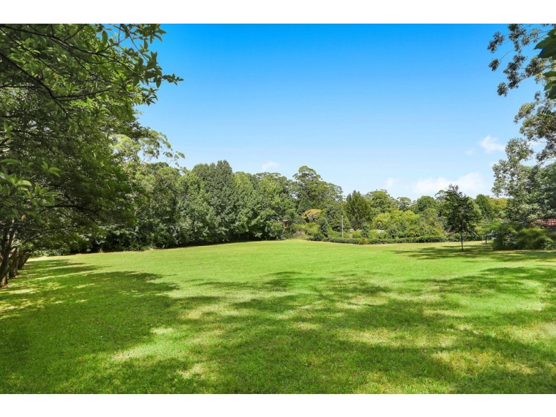 18 Erina Valley Road, Erina NSW 2250