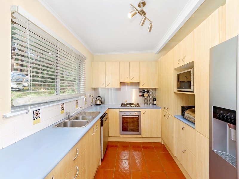 2 Wards Hill Road, Killcare Heights NSW 2257