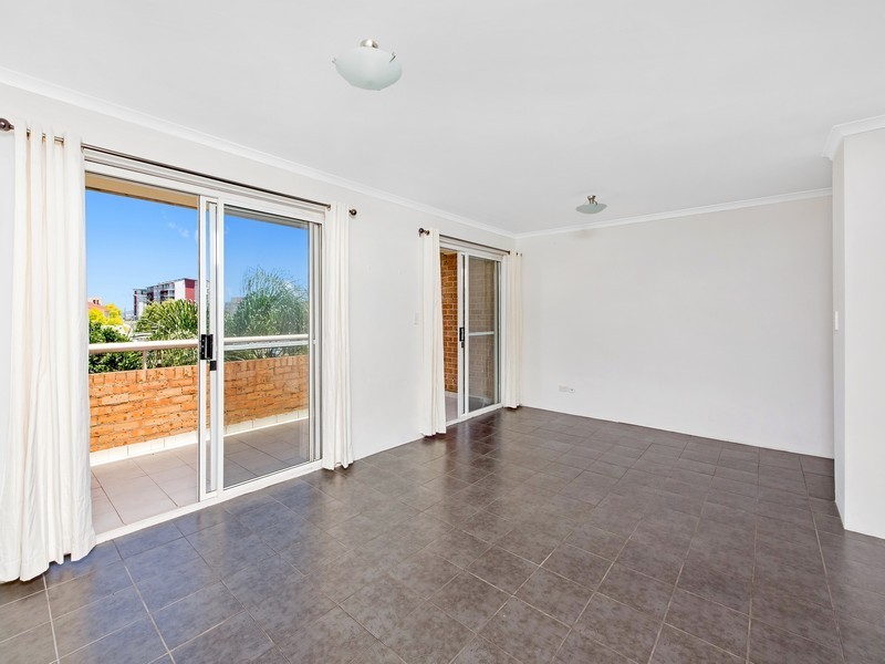 15/23 Hills Street, Gosford NSW 2250