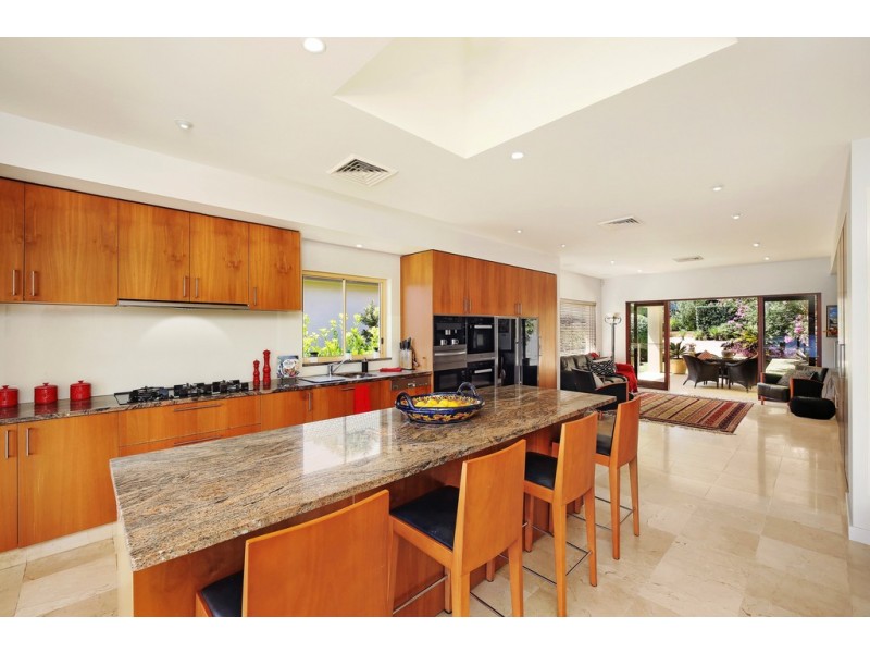 14 Eulalia Avenue, Point Frederick NSW 2250