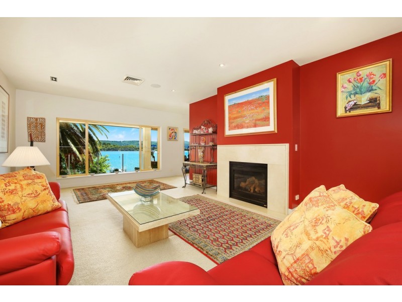 14 Eulalia Avenue, Point Frederick NSW 2250