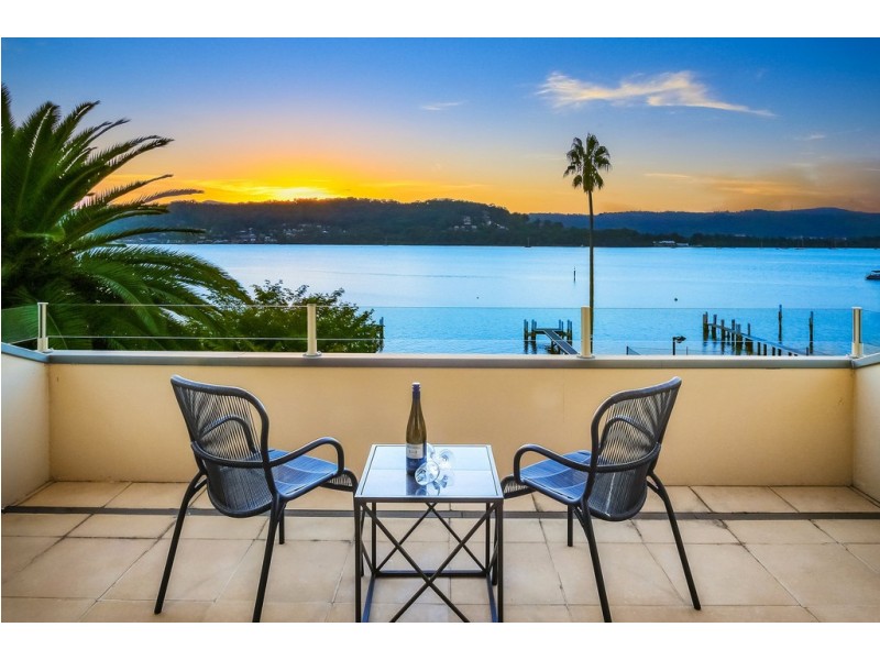 14 Eulalia Avenue, Point Frederick NSW 2250