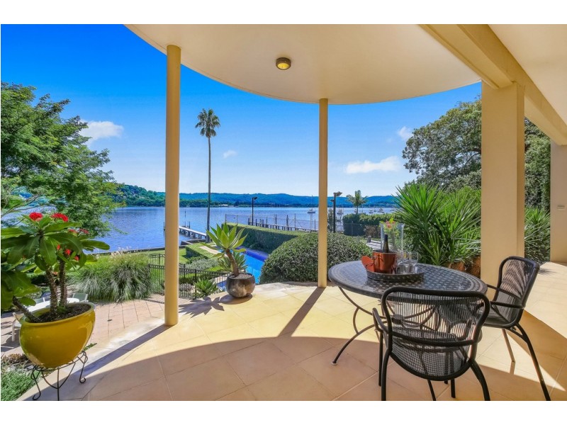 14 Eulalia Avenue, Point Frederick NSW 2250