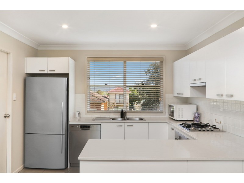 2/34 George Street, East Gosford NSW 2250