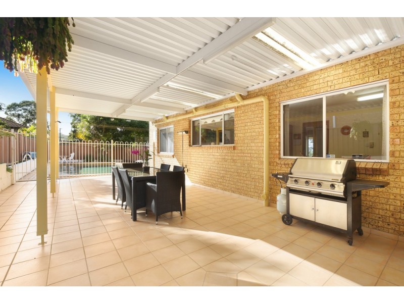 1 Ethel Close, Narara NSW 2250
