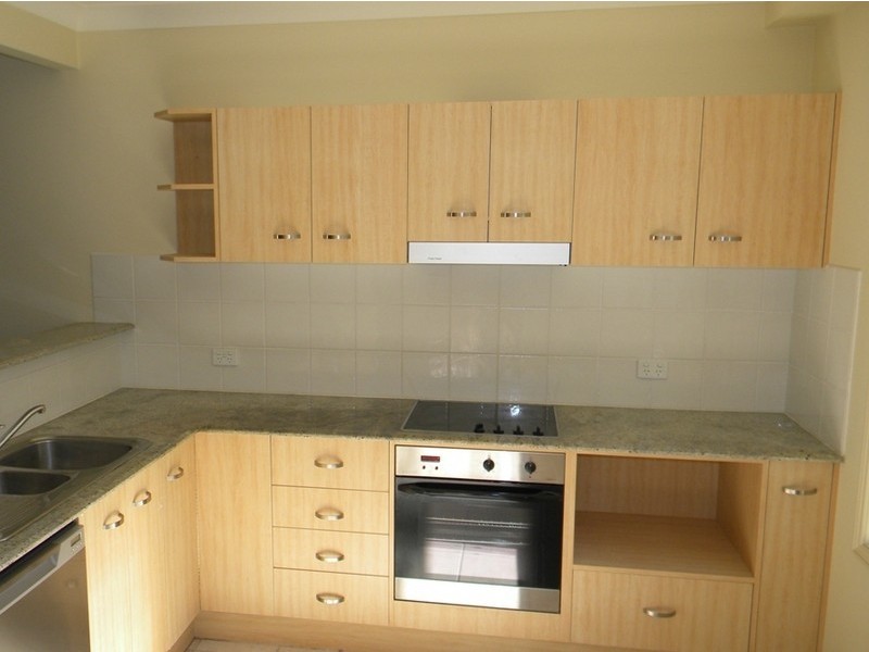 1/7 Broadview Avenue, Gosford NSW 2250