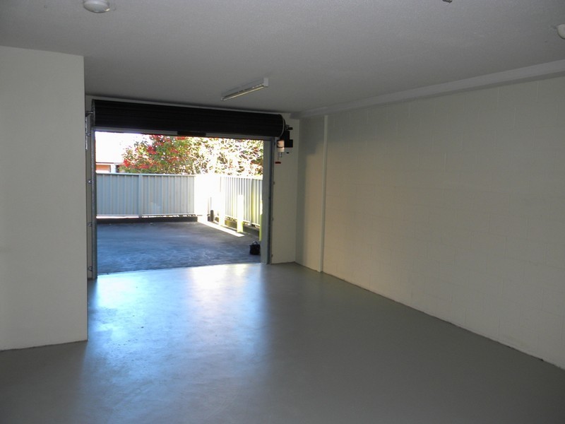 1/7 Broadview Avenue, Gosford NSW 2250