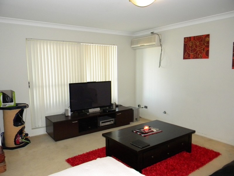 42/92-94 John Whiteway Drive, Gosford NSW 2250