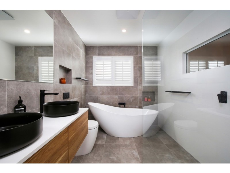 84 The Scenic Road, Killcare Heights NSW 2257