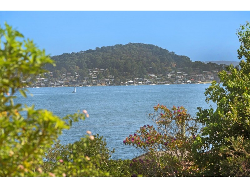 3 Webb Street, East Gosford NSW 2250