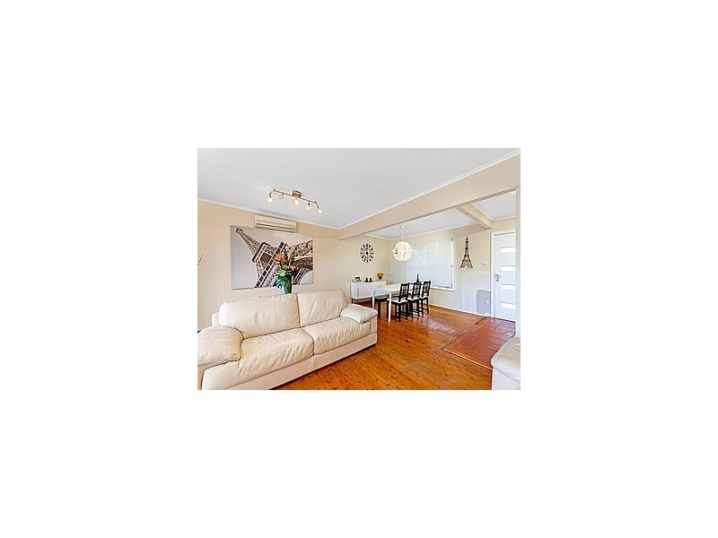 2 Wards Hill Road, Killcare Heights NSW 2257