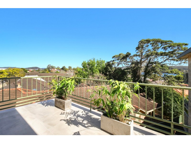 1/138 Albany Street, Point Frederick NSW 2250