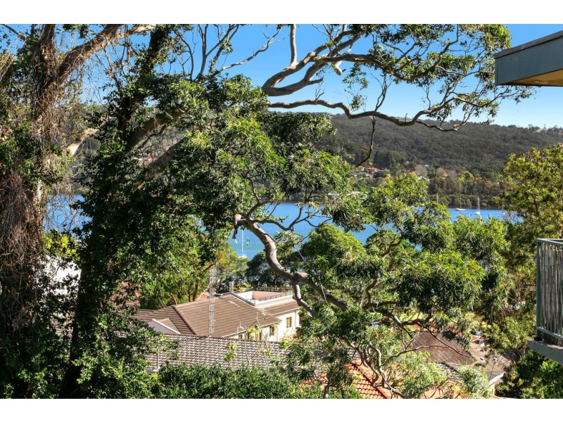 1/138 Albany Street, Point Frederick NSW 2250