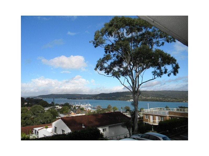 19/3 Joseph Lloyd Close, Gosford NSW 2250