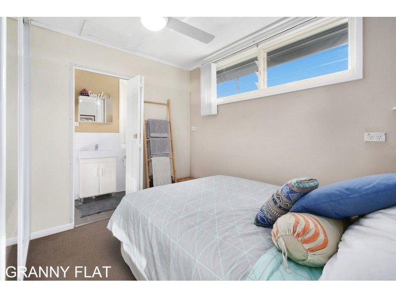 250 Brisbane Water Drive, Point Clare NSW 2250