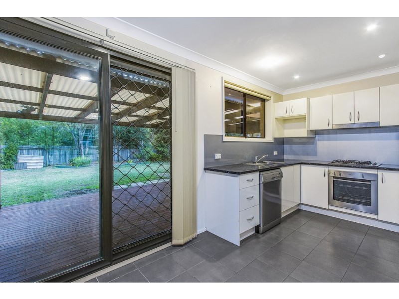 29 Roselands Avenue, Wyoming NSW 2250