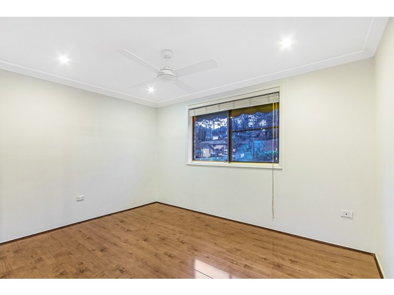 29 Roselands Avenue, Wyoming NSW 2250