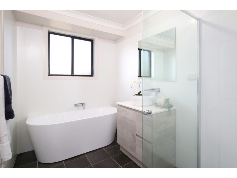 1/21 Goonak Parade, Narara NSW 2250