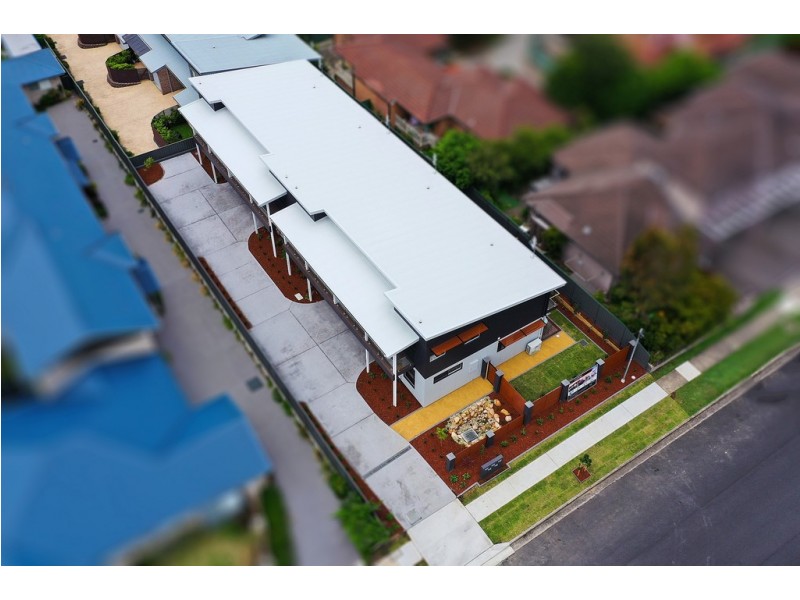 3 and 4/17 Melbourne Street, East Gosford NSW 2250