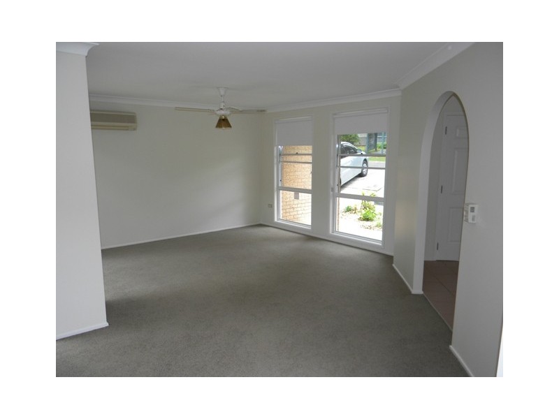 6 Bellbrook Close, Green Point NSW 2251