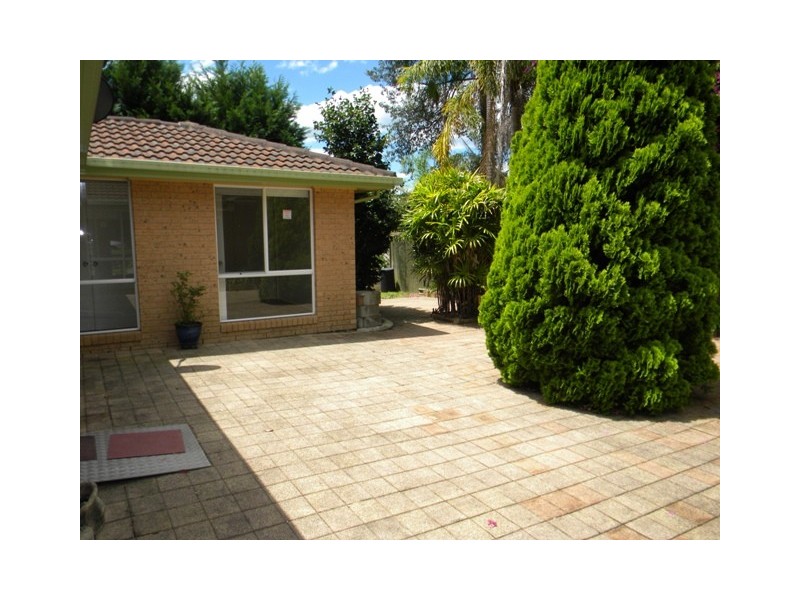 6 Bellbrook Close, Green Point NSW 2251