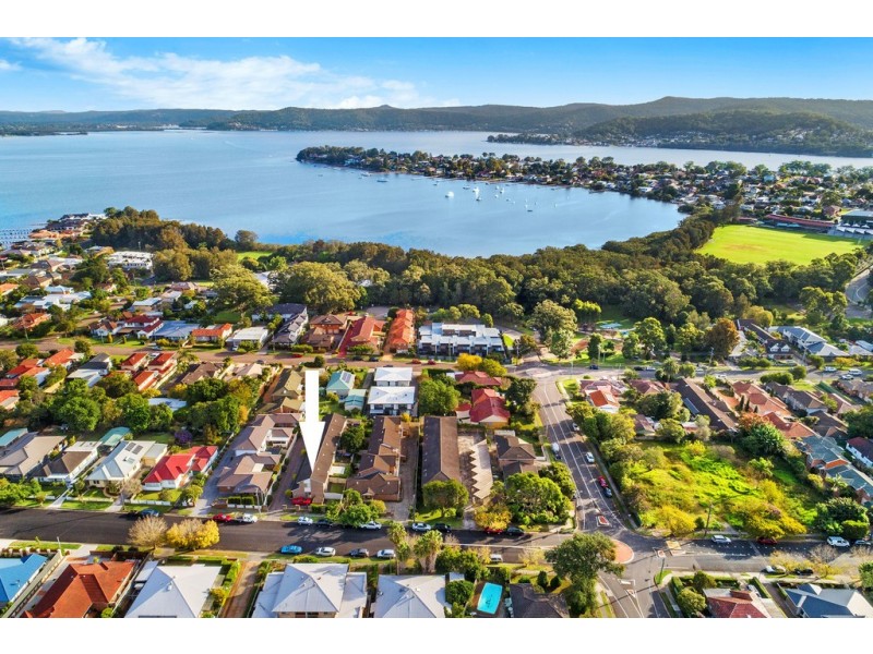 1/24 Melbourne Street, East Gosford NSW 2250