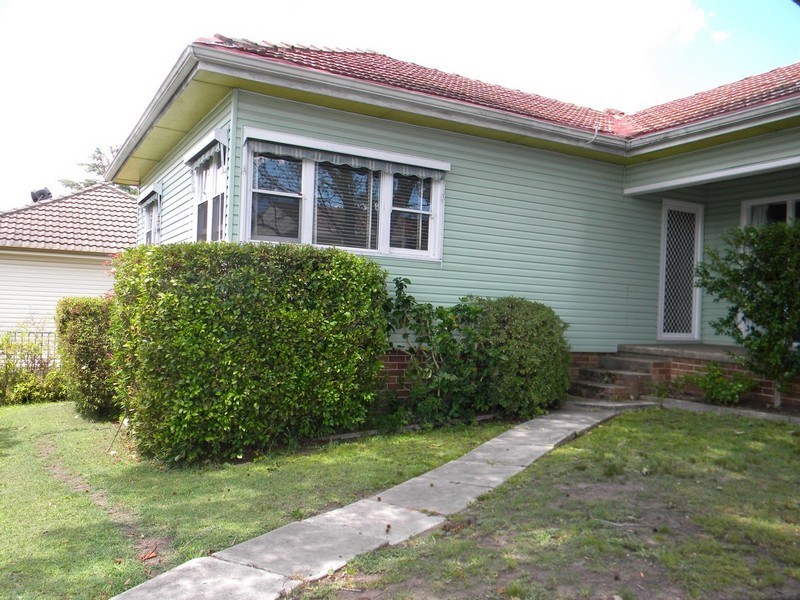 61 George Street, East Gosford NSW 2250