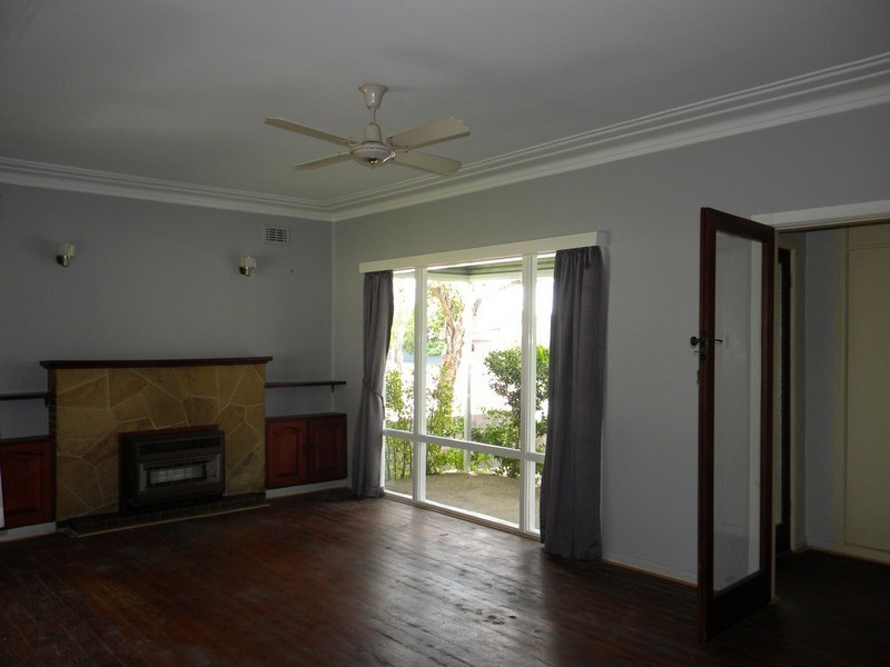 61 George Street, East Gosford NSW 2250