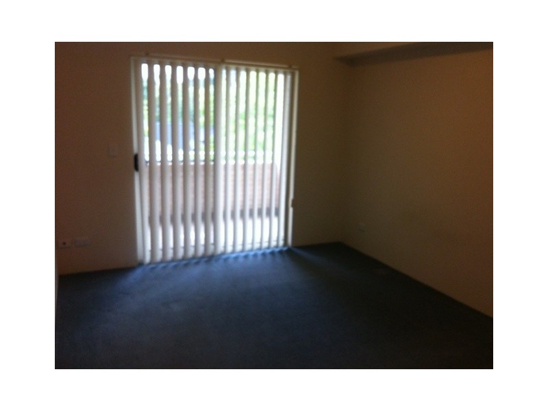 2/49 Beane Street, Gosford NSW 2250