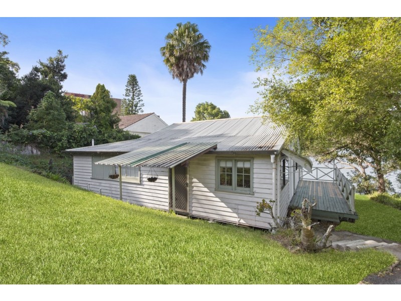 49 Caroline Street, East Gosford NSW 2250