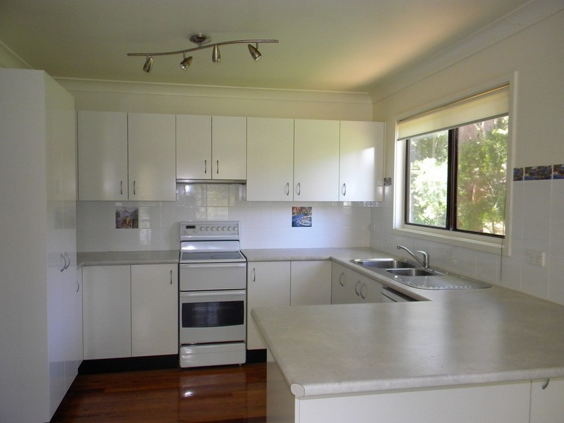 10 Noble Road, Killcare NSW 2257