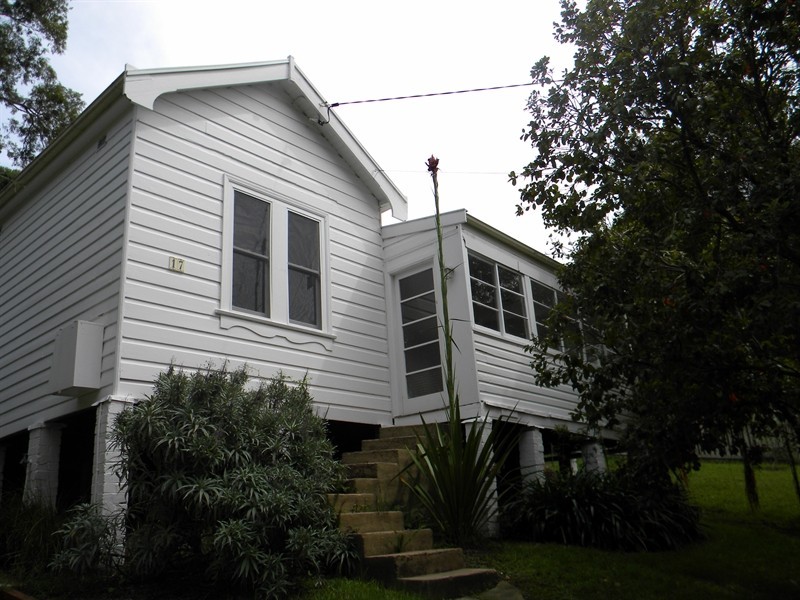 17 High View Road, Pretty Beach NSW 2257