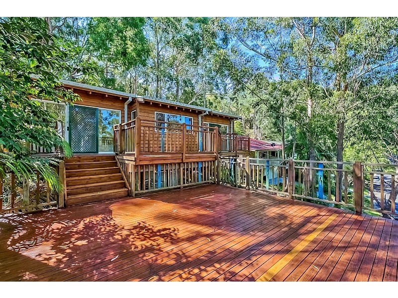 3 Nalkari Avenue, Wyoming NSW 2250